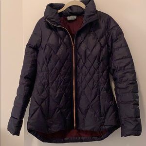 🚨LAST CHANCE 🚨 Athleta navy puffer